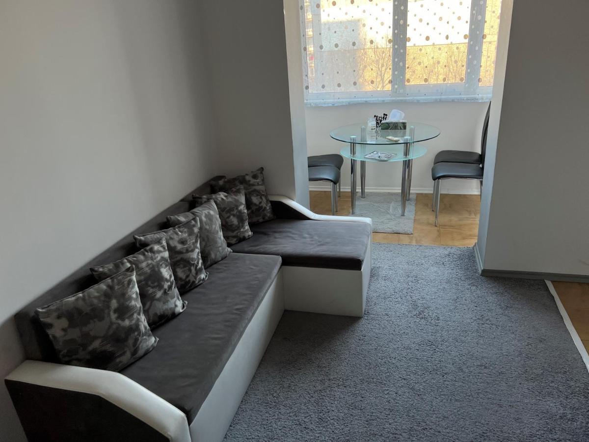 Cosy Central Apartment ヴァルナ エクステリア 写真